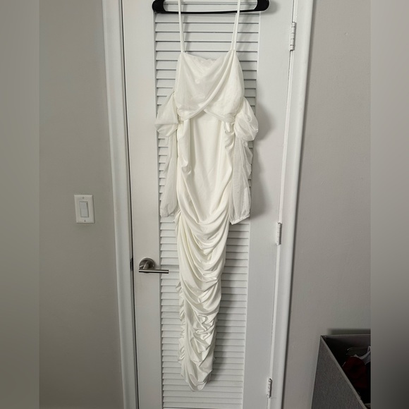 NWT Club L London Announcement Maternity Ruched Mesh Maxi Dress Size 10 - Picture 3 of 4